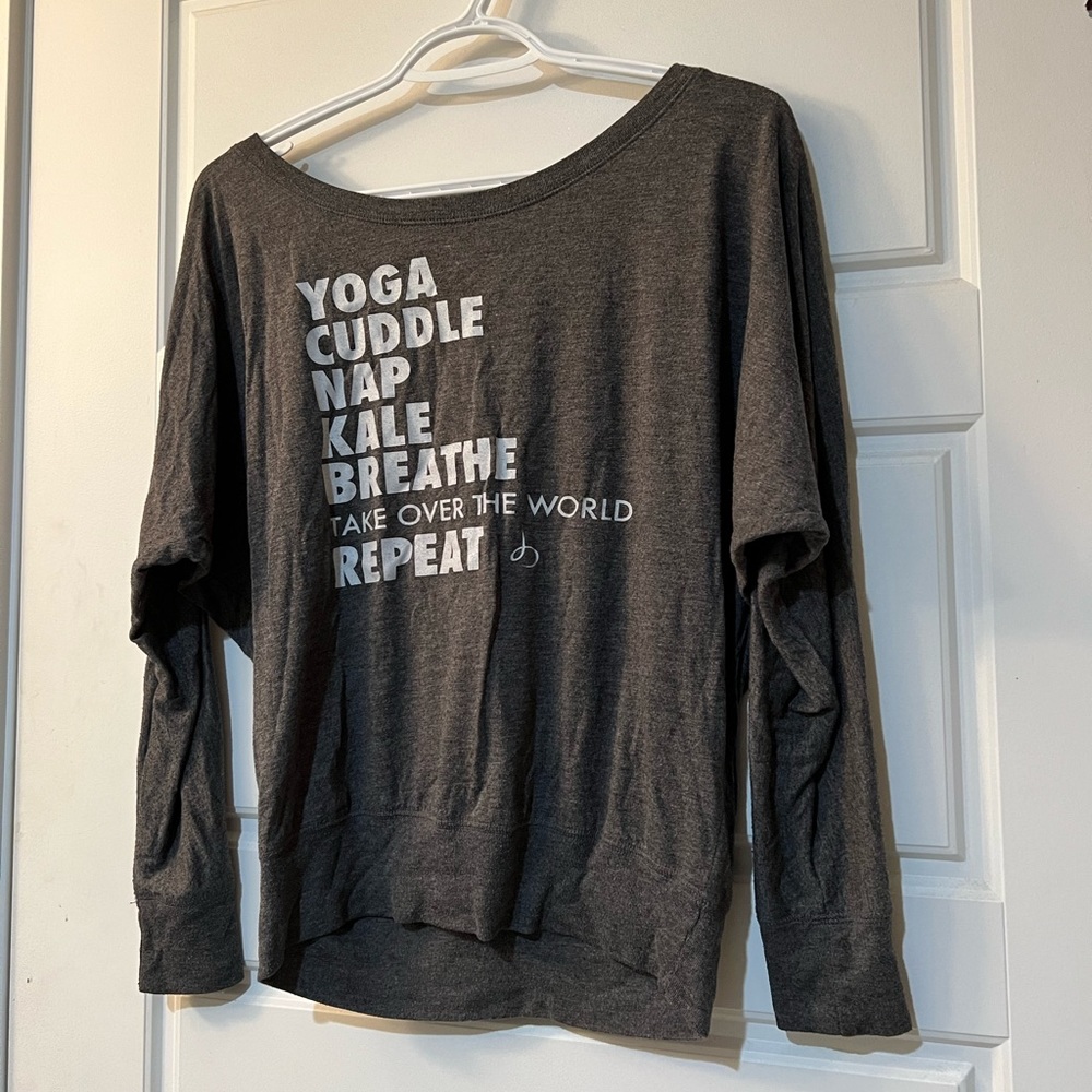 🌸3 FOR 5🌸 Yoga sweatshirt